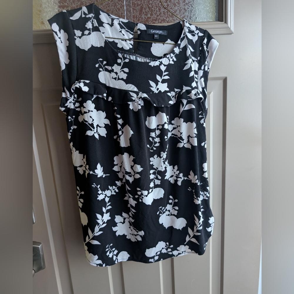 Womens Sz Med Dress Shirt